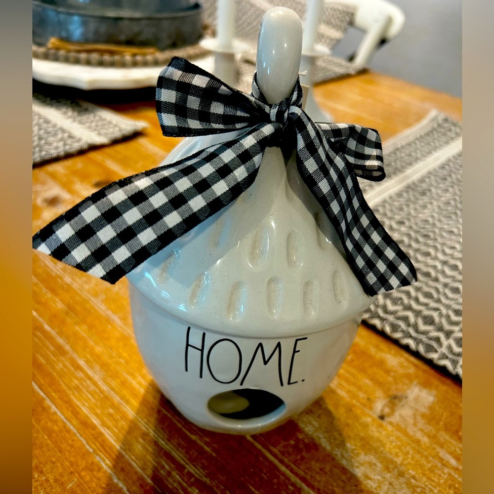 Rae Dunn adorable HOME birdhouse